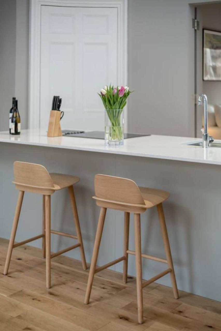 Joivy Spacious And Bright 1Bed Apt, Short Walk From Princes Street EDI Kültér fotó