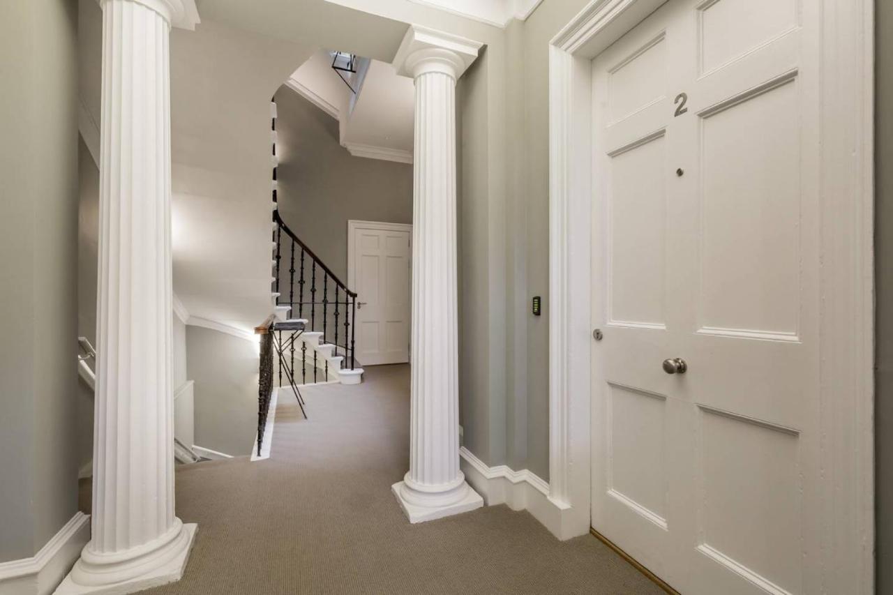 Joivy Spacious And Bright 1Bed Apt, Short Walk From Princes Street EDI Kültér fotó